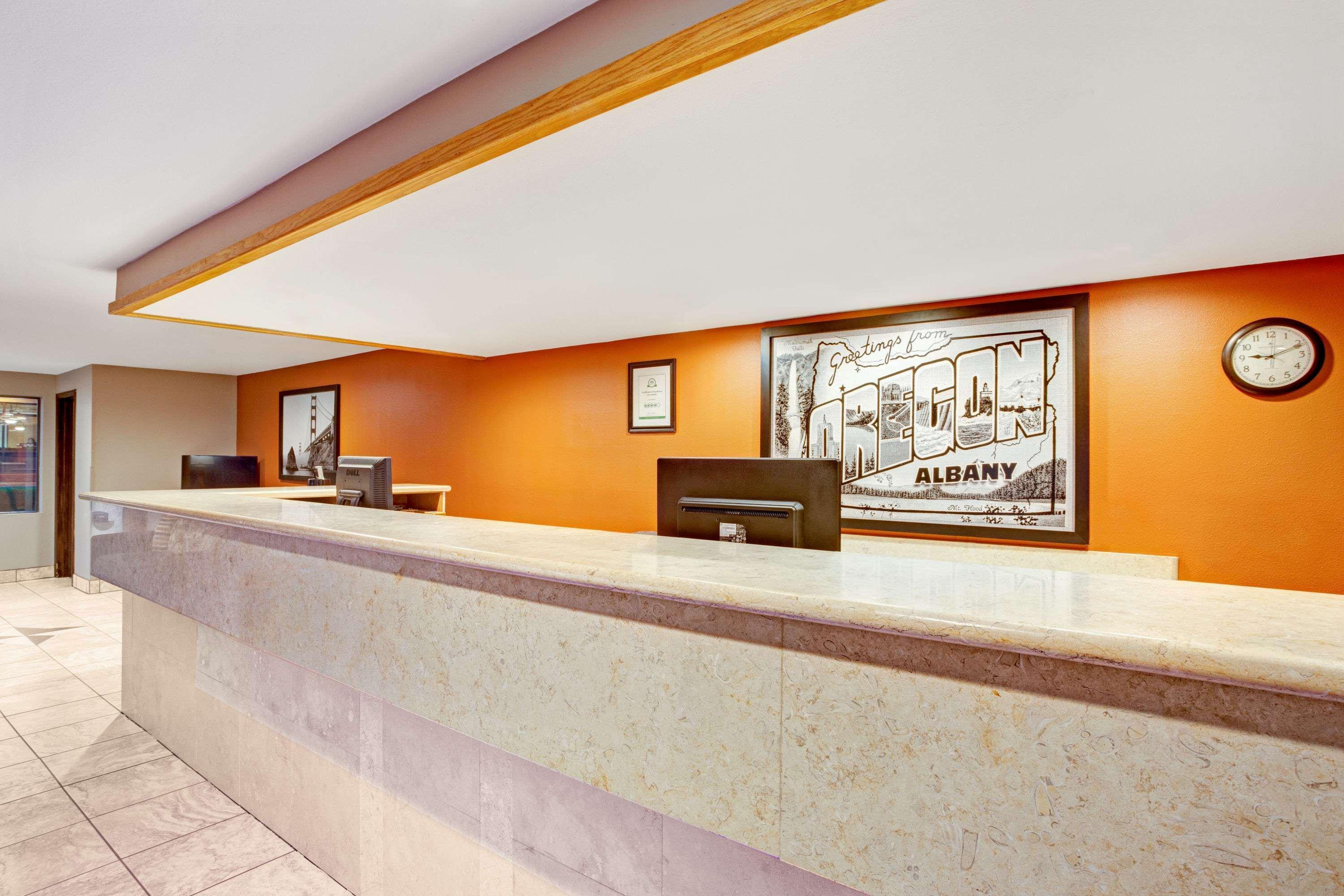 ซูเปอร์ 8 บาย วินด์แฮม อัลบานี Motel ภายนอก รูปภาพ